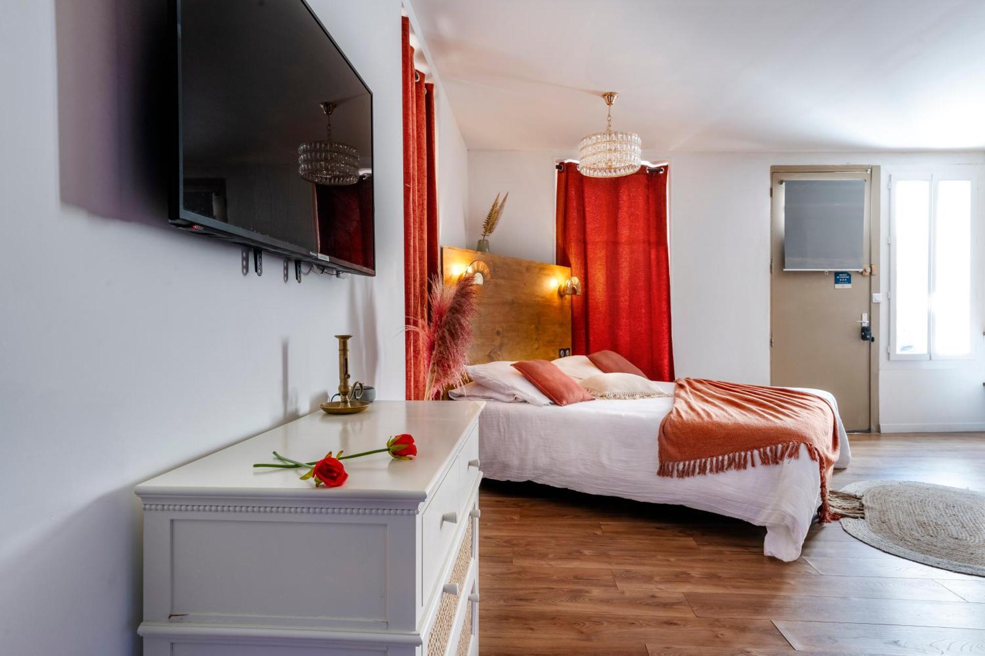 Loft Romantique - Spa Privatif - Spa Noctambulles Hyeres Exterior photo